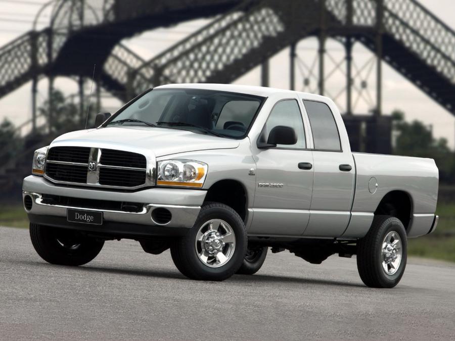  Dodge Ram 2500 Quad Cab 2006 года  (фото 6 из 6)